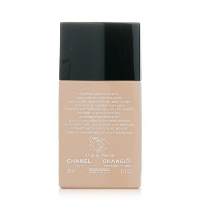 Chanel Vitalumiere Aqua Ultra Light Skin Perfecting Make Up SFP 15 - # 40 Beige 30ml/1oz