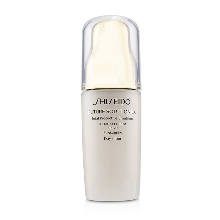 Shiseido Future Solution LX Émulsion Protectrice Totale SPF 20 75ml/2.5oz