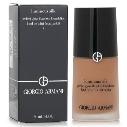 Giorgio Armani Luminous Silk Foundation -  7 Tan 30ml